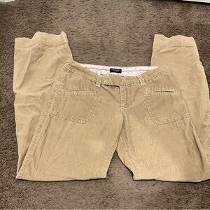 W6/L31 American Eagle corduroy pants